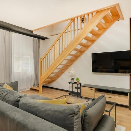 Komeda Apartment Hidden In Poznan Old Town By Noclegi Renters Εξωτερικό φωτογραφία