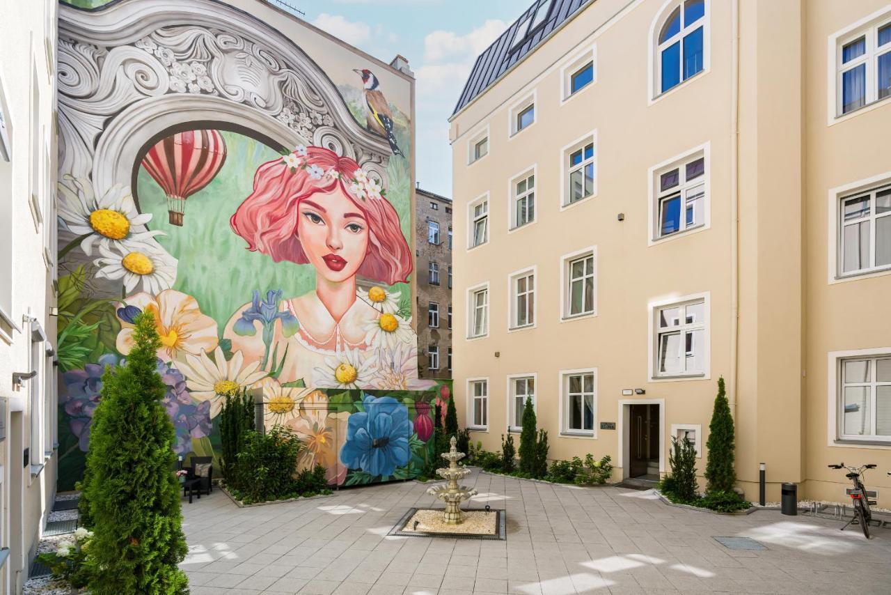 Komeda Apartment Hidden In Poznan Old Town By Noclegi Renters Εξωτερικό φωτογραφία
